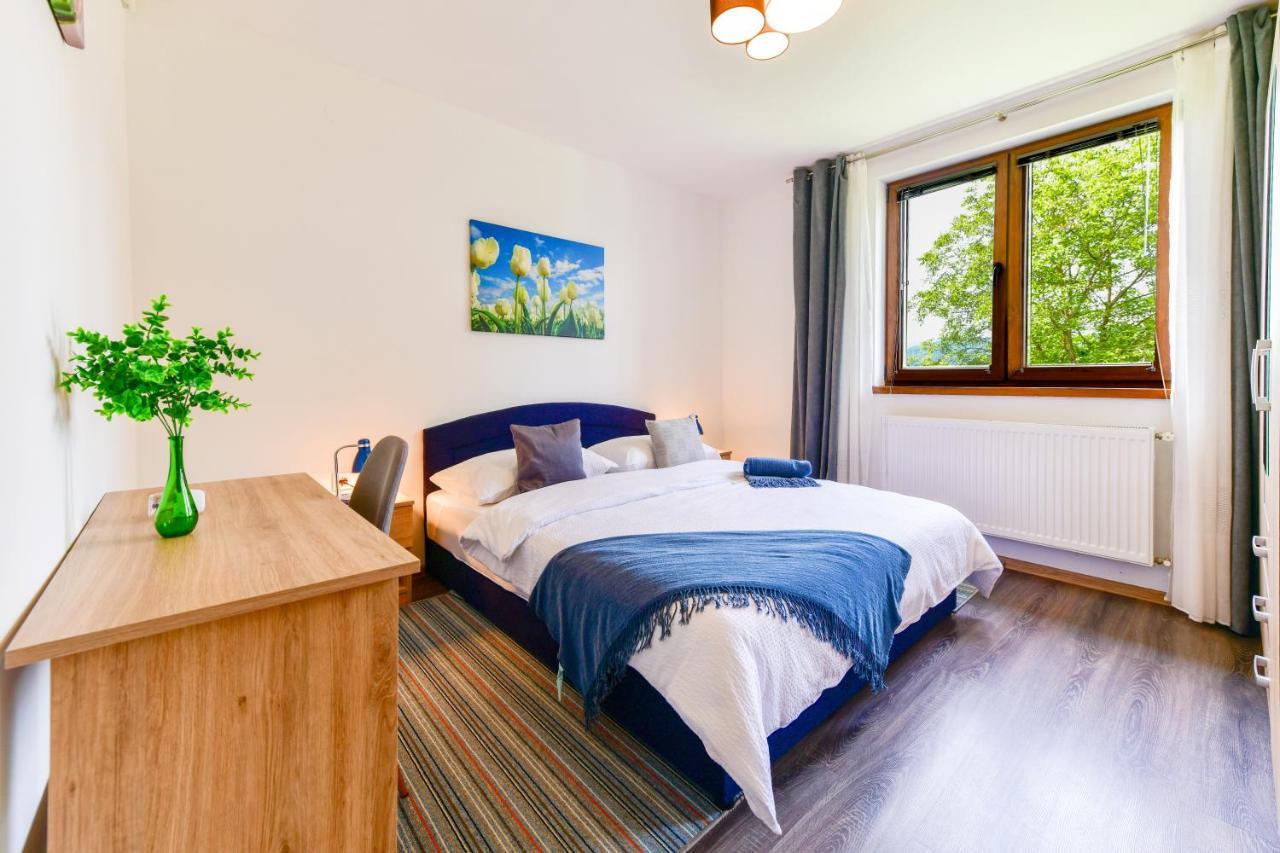 דרז'ניק גראד Apartman Plum Plitvice מראה חיצוני תמונה